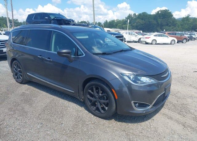2018 CHRYSLER Pacifica