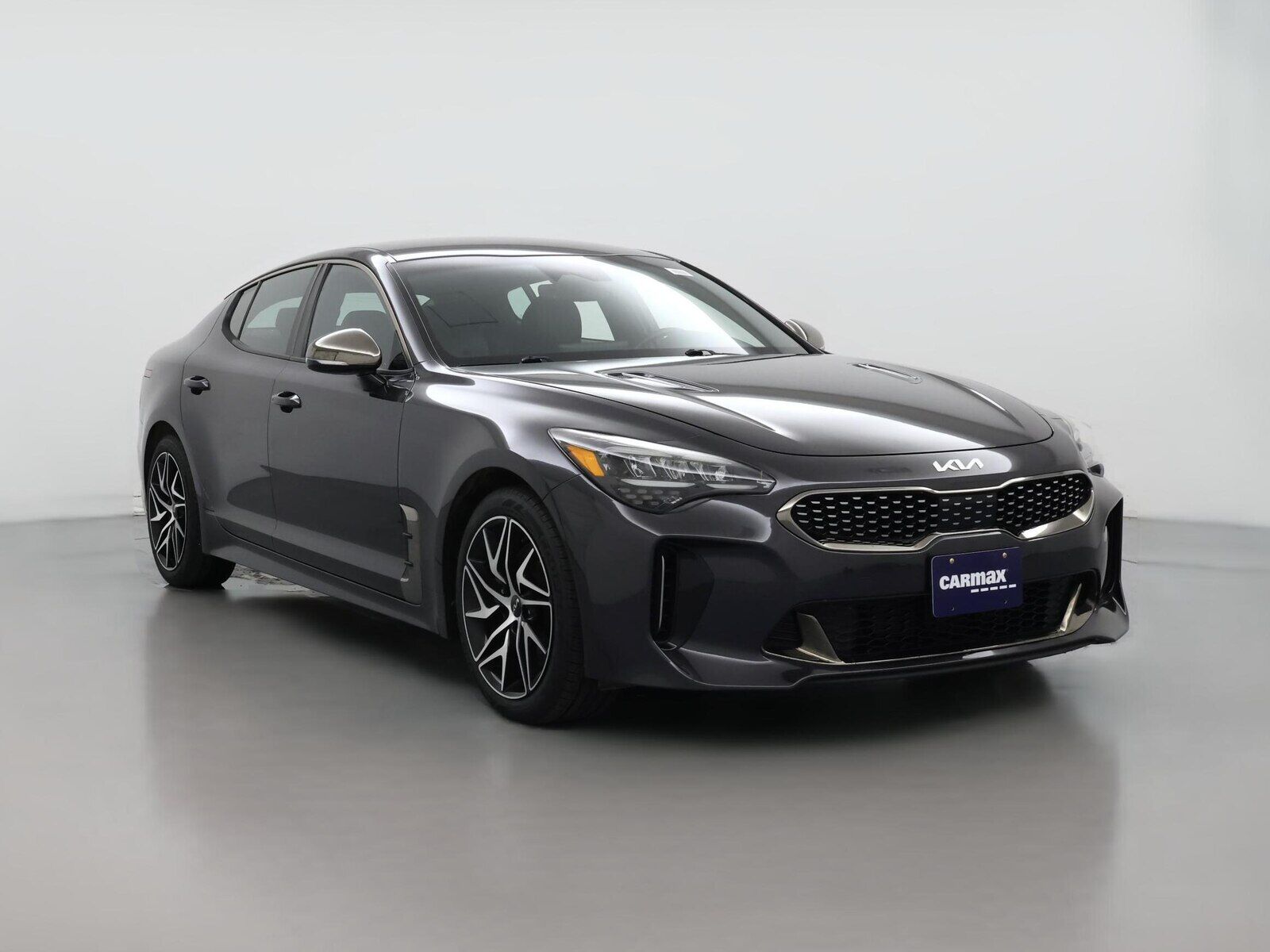 2022 KIA Stinger