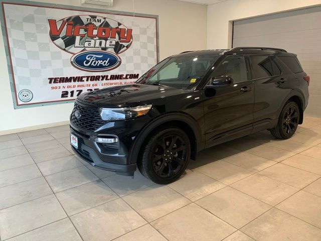 2023 FORD Explorer