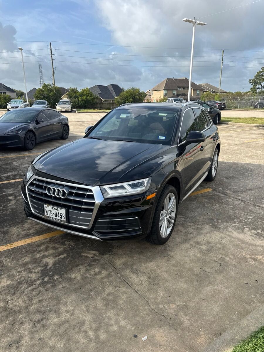 2020 AUDI Q5