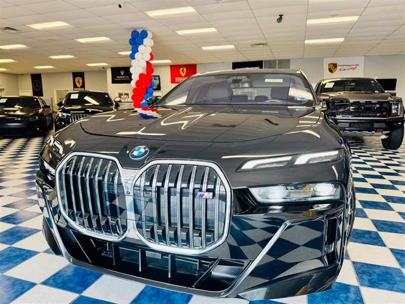 2024 BMW i7