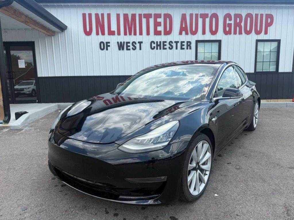 2019 TESLA Model 3