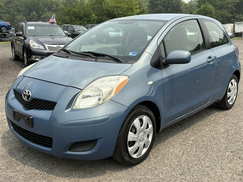 2010 TOYOTA Yaris