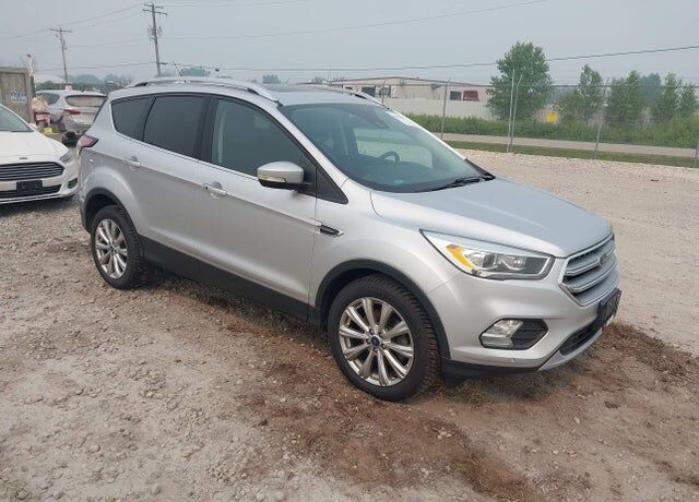 2017 FORD Escape