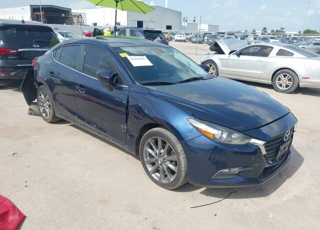 2018 MAZDA Mazda3