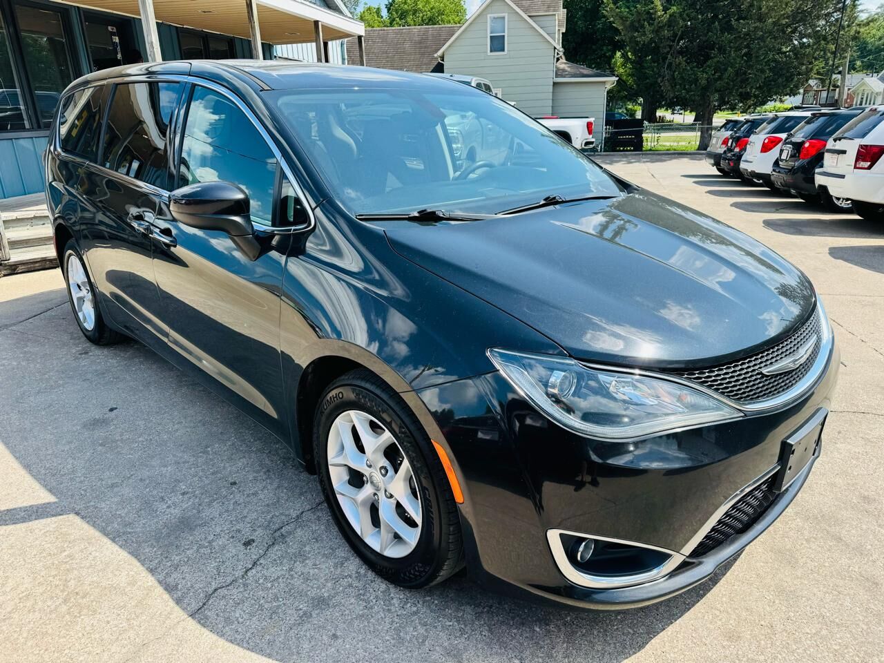 2017 CHRYSLER Pacifica