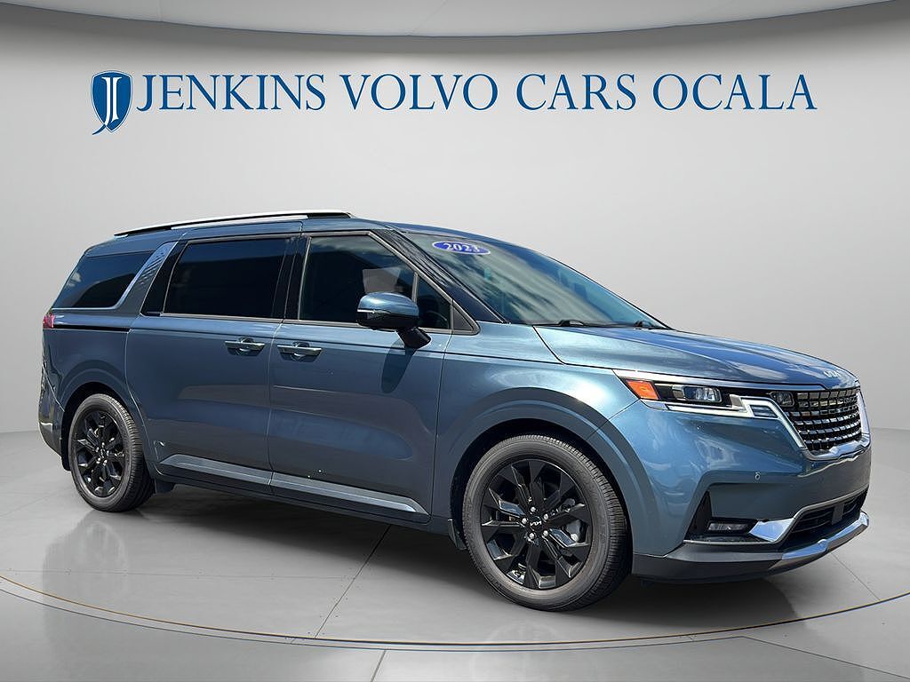 2023 KIA Carnival