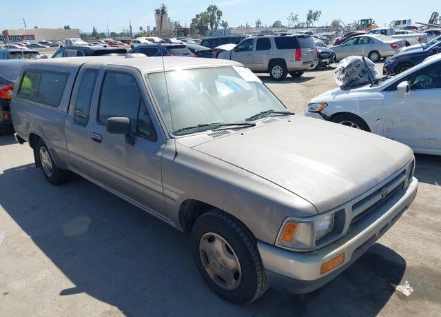 1994 TOYOTA Pick-Up