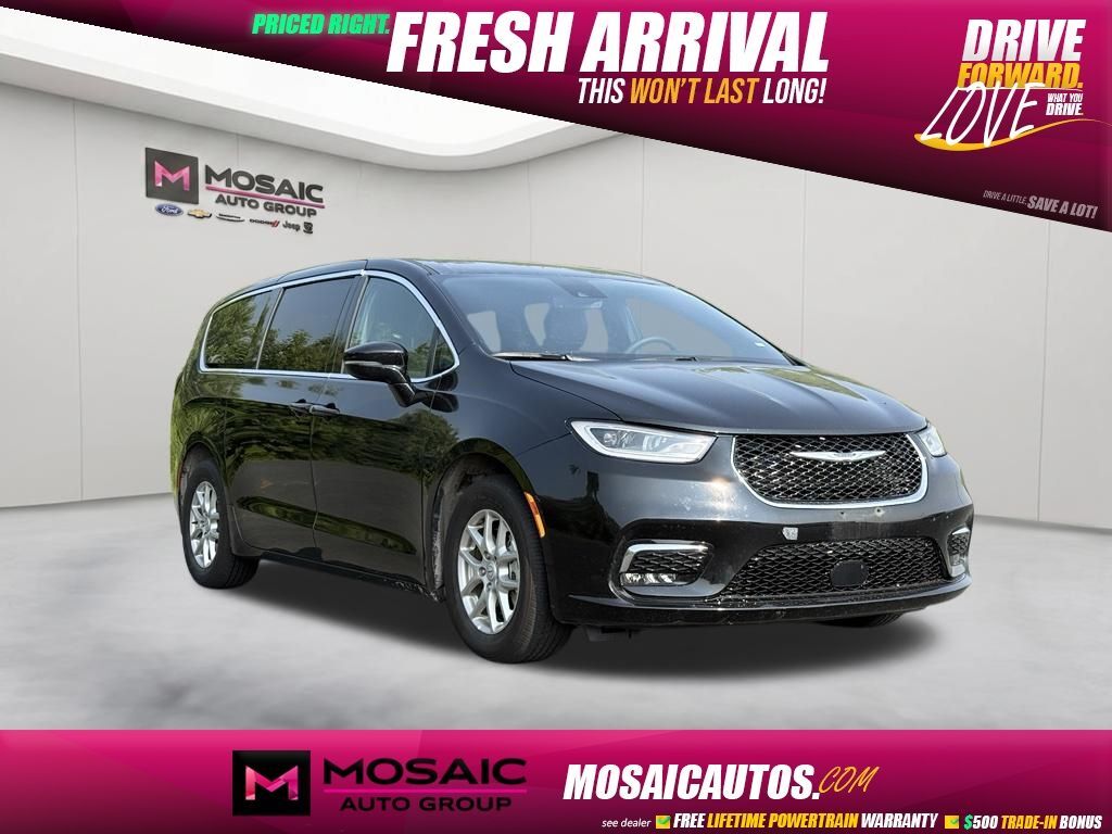 2025 CHRYSLER Pacifica