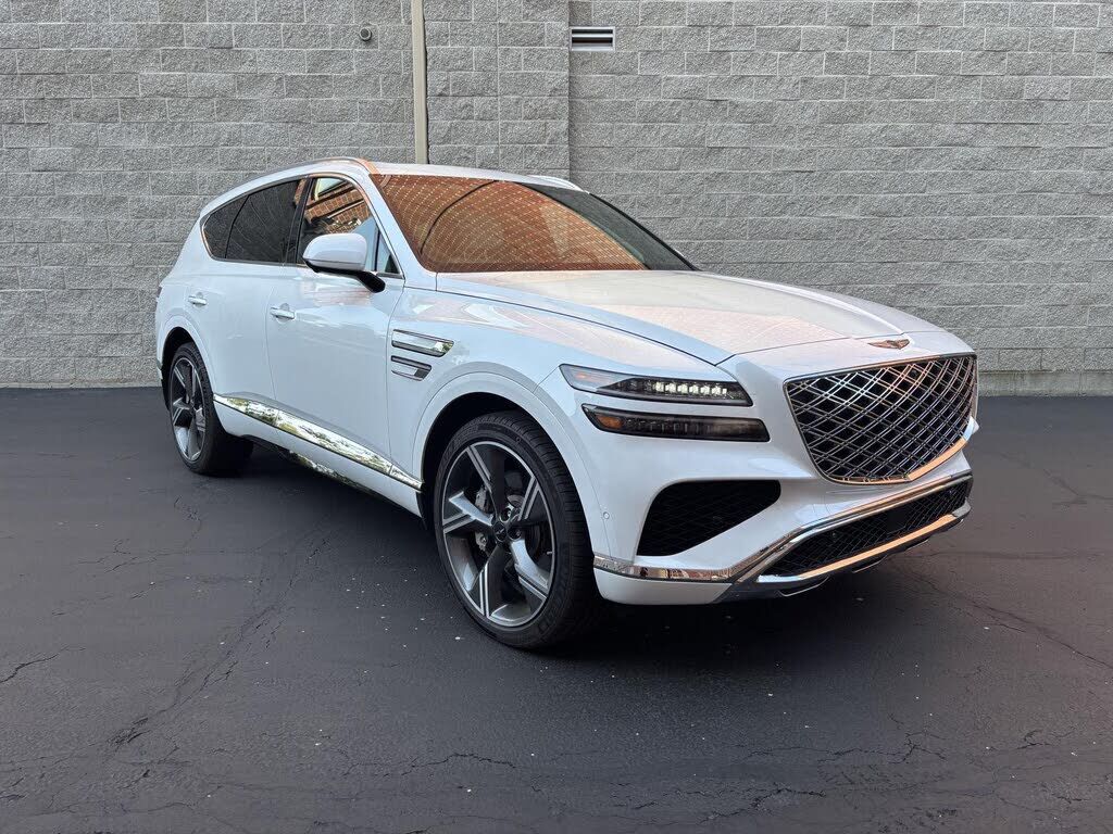 2025 GENESIS GV80