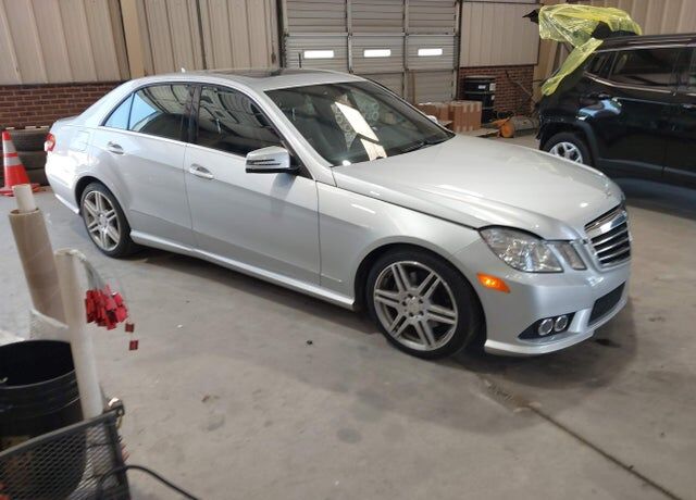 2010 MERCEDES-BENZ E-Class