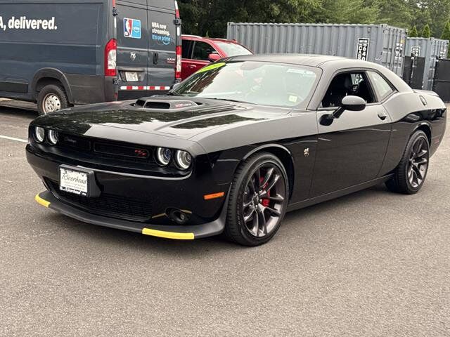 2020 DODGE Challenger