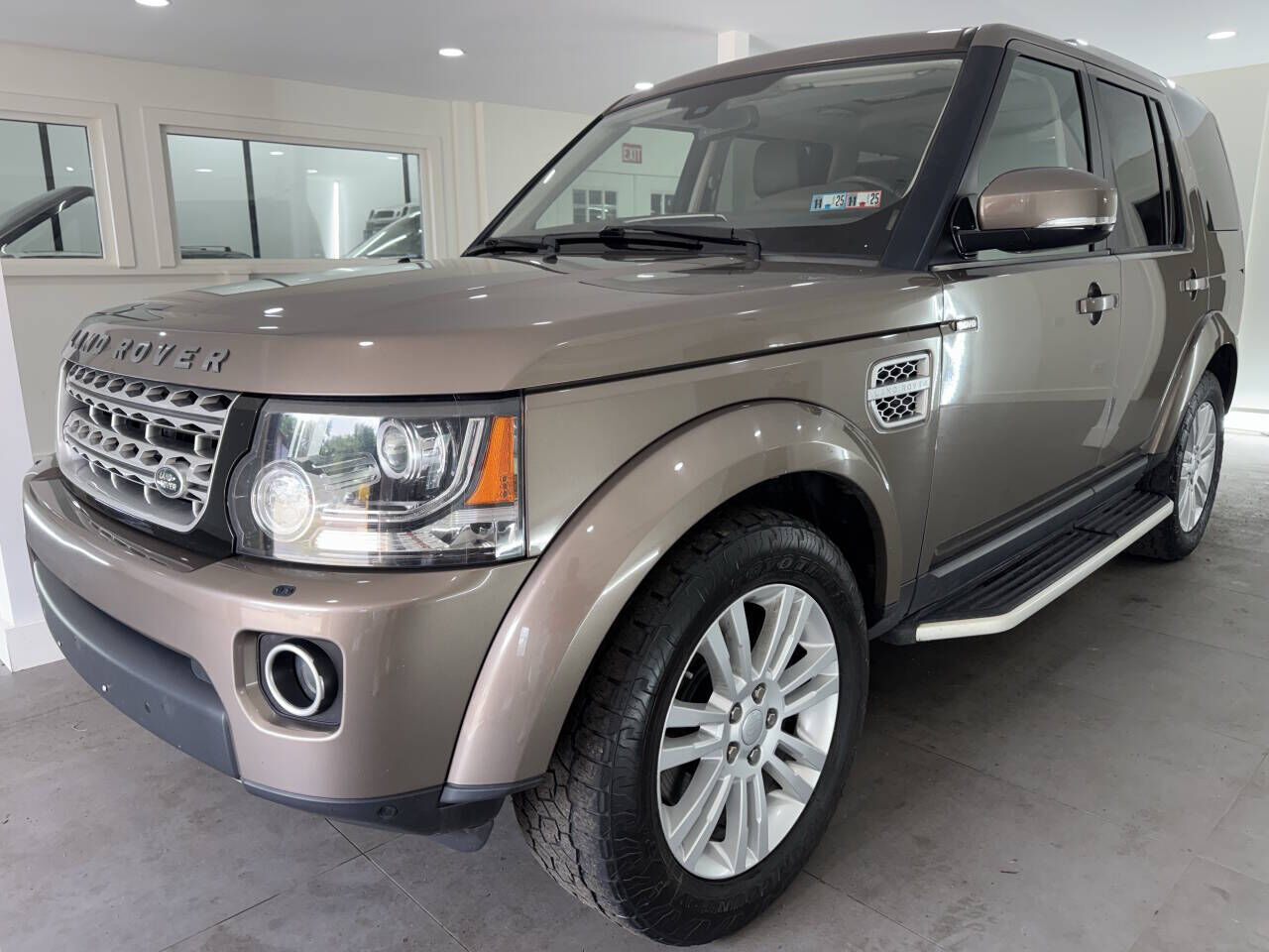 2016 LAND ROVER LR4