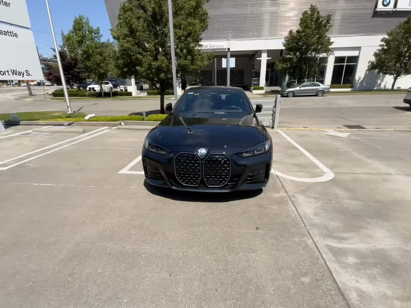 2023 BMW i4