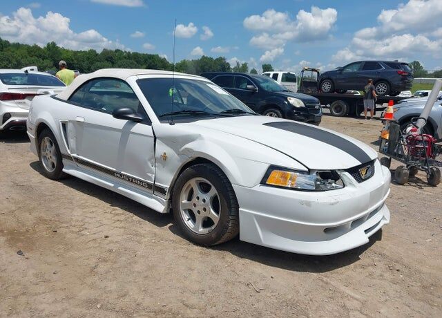 2002 FORD Mustang