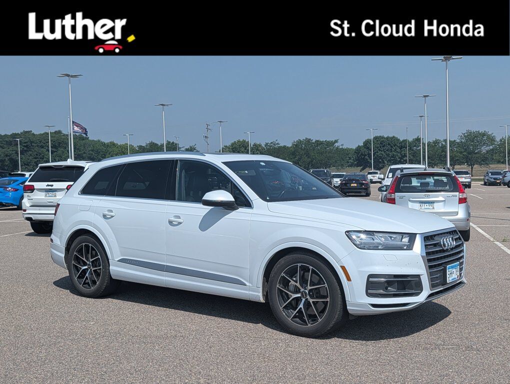 2017 AUDI Q7