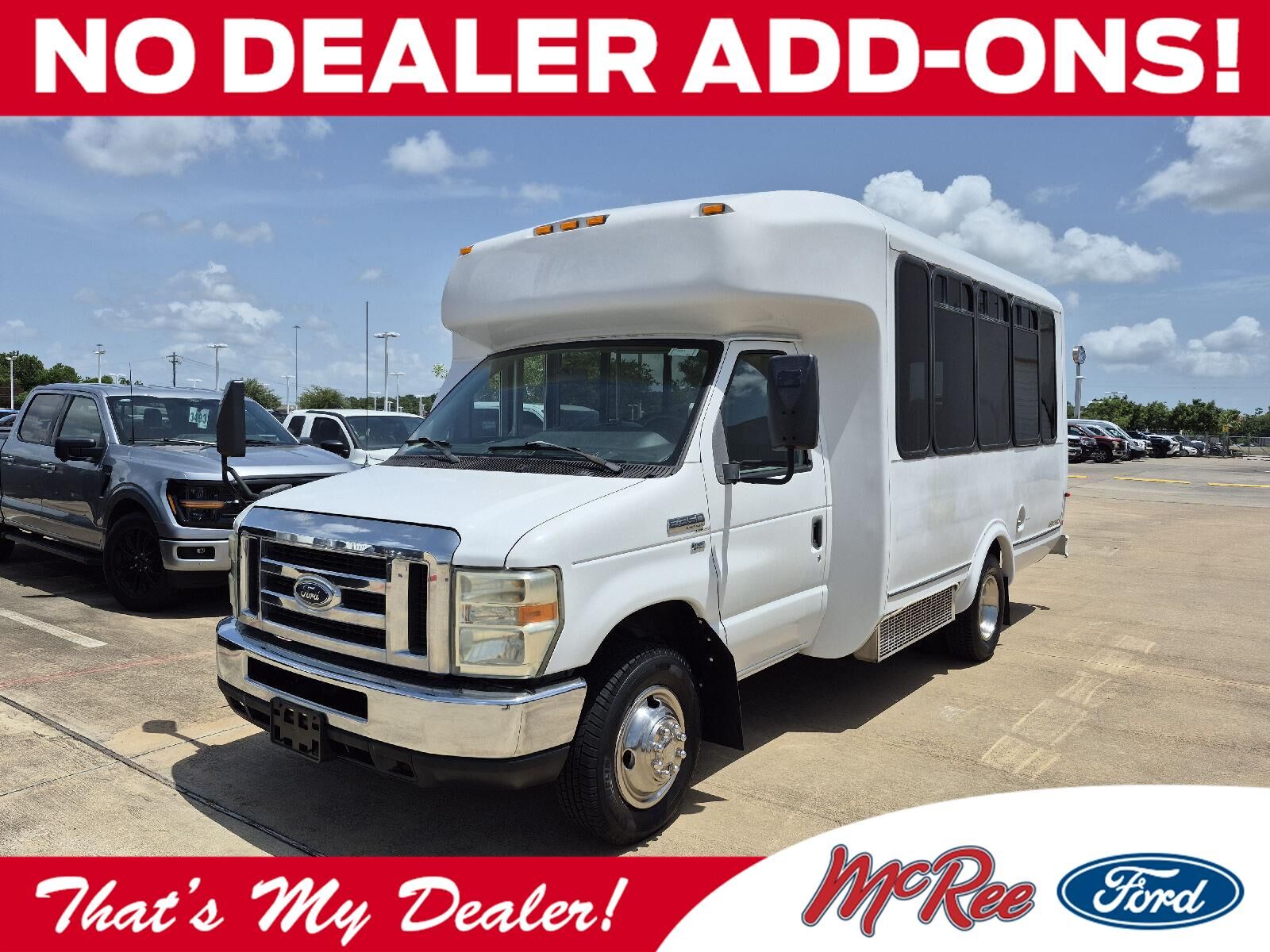 2011 FORD E-350
