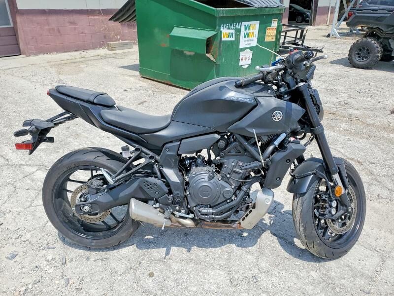 2025 YAMAHA MT-07