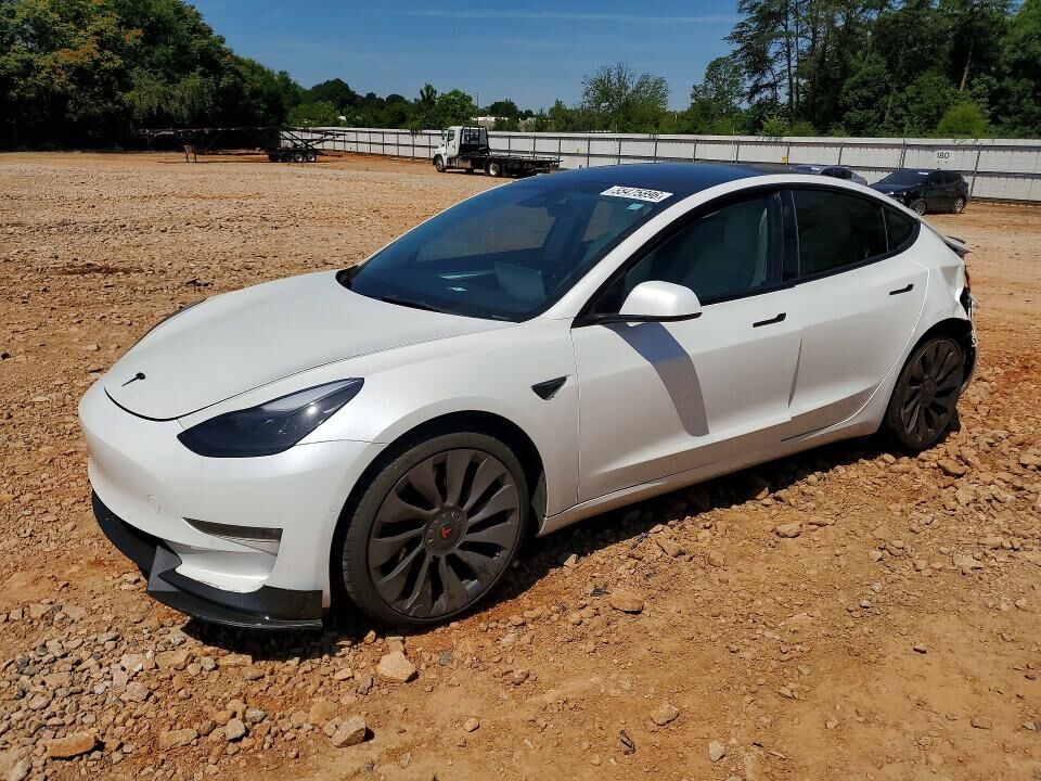 2022 TESLA Model 3
