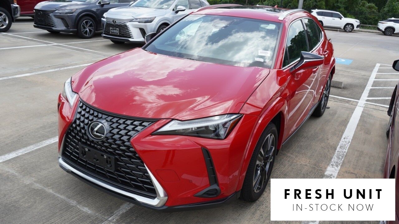 2025 LEXUS UX