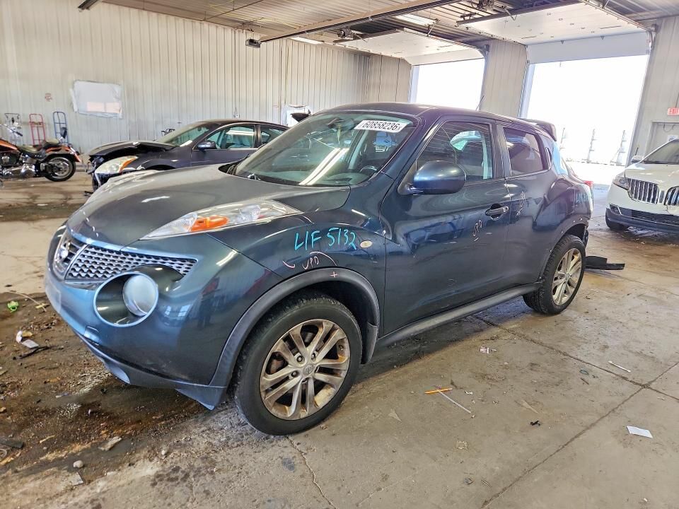 2013 NISSAN Juke