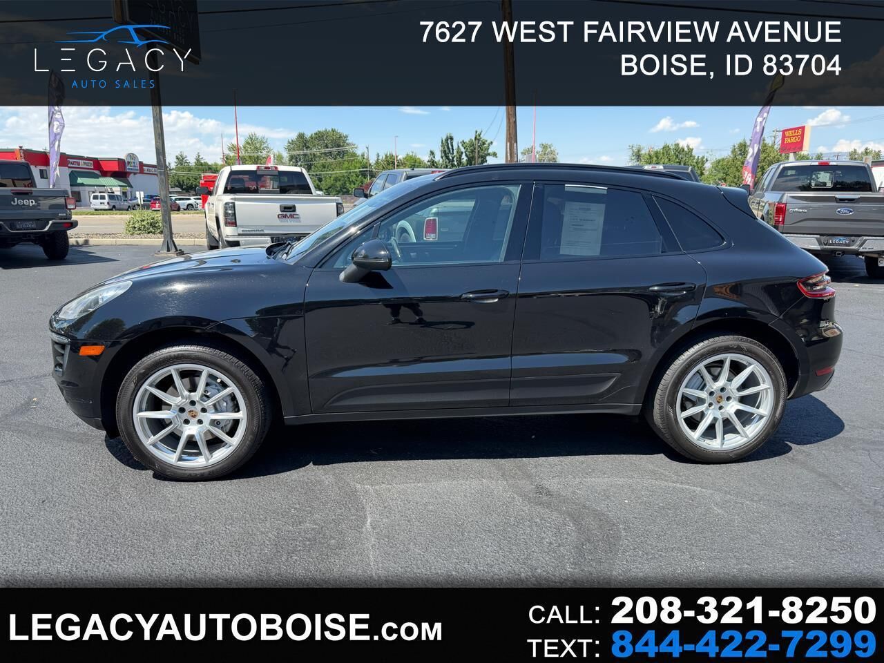 2016 PORSCHE Macan