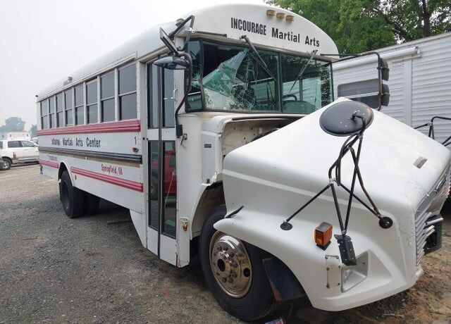 2005 FREIGHTLINER FS 65 Chassis