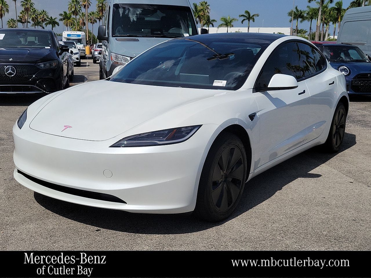 2025 TESLA Model 3