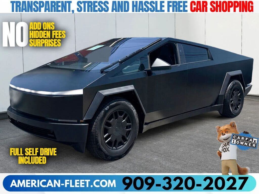 2024 TESLA Cybertruck