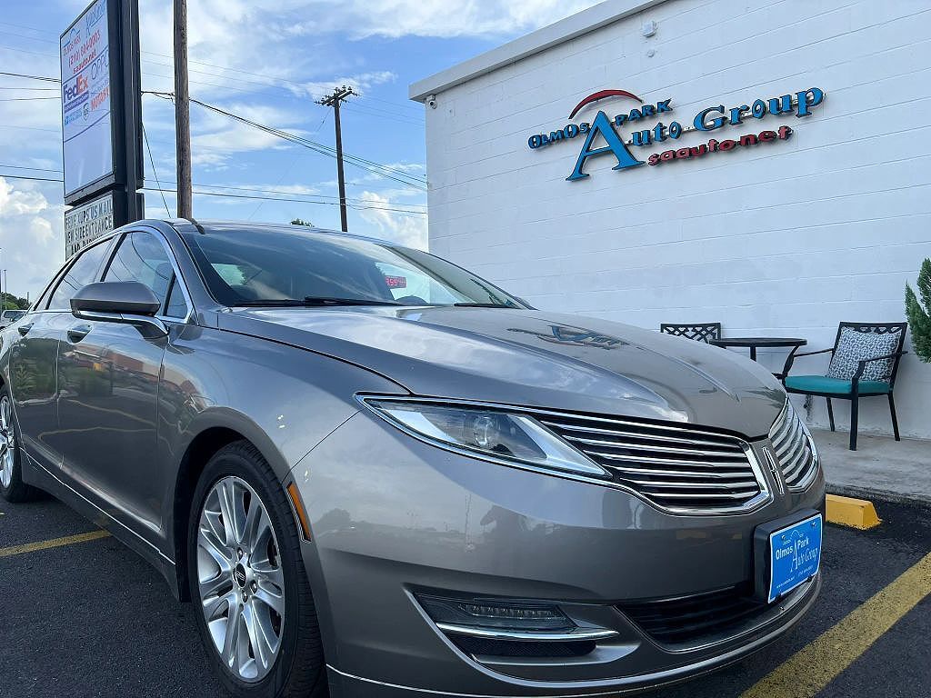 2016 LINCOLN MKZ