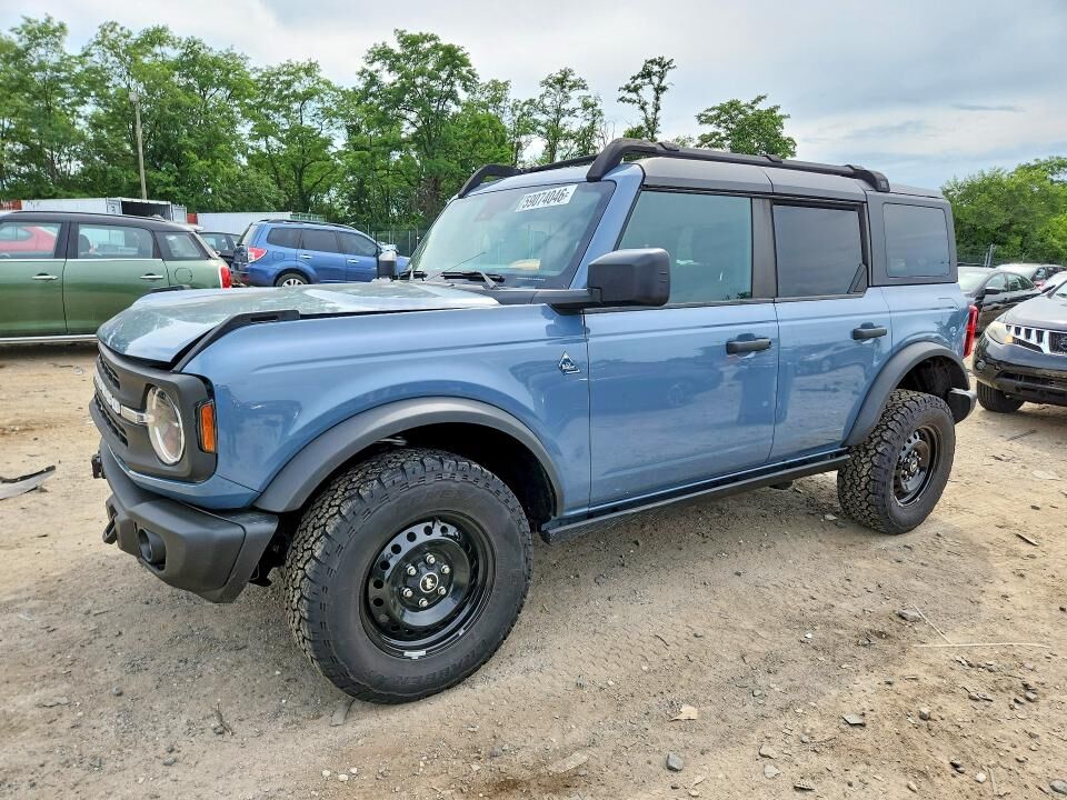 2023 FORD Bronco