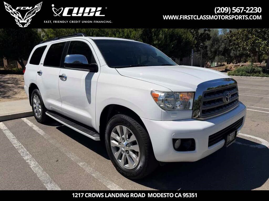 2011 TOYOTA Sequoia