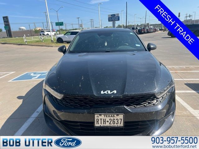 2022 KIA K5