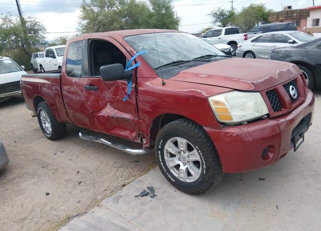 2005 NISSAN Titan