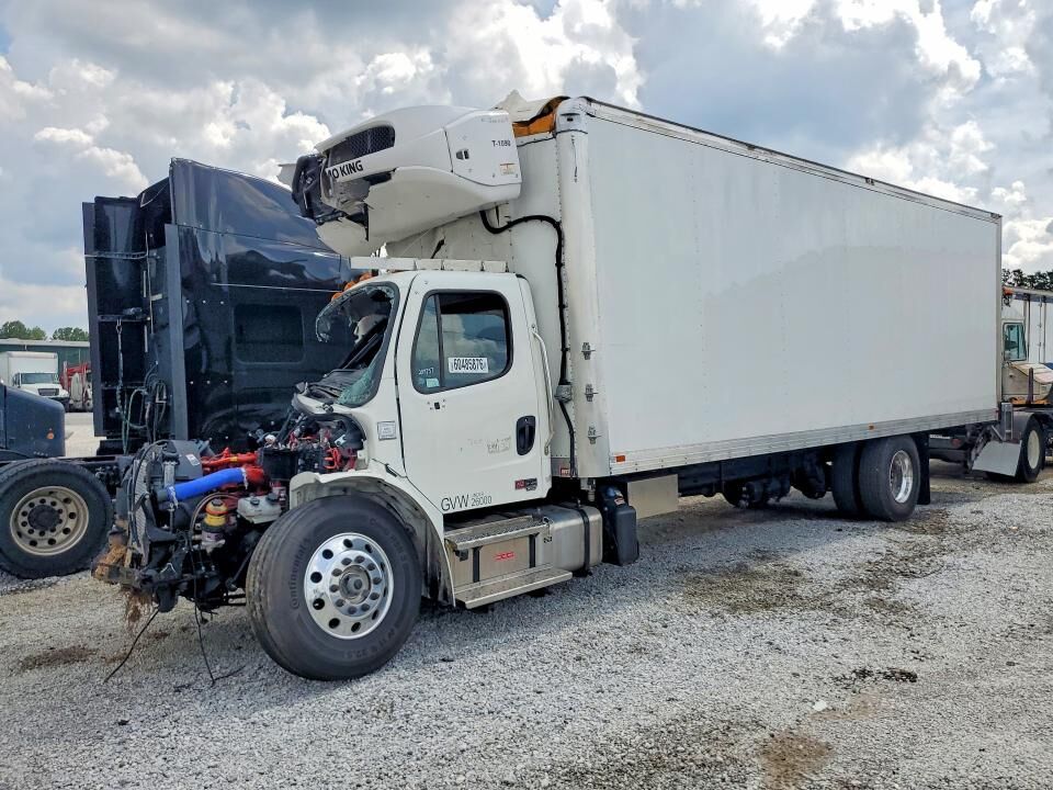 2025 FREIGHTLINER M2