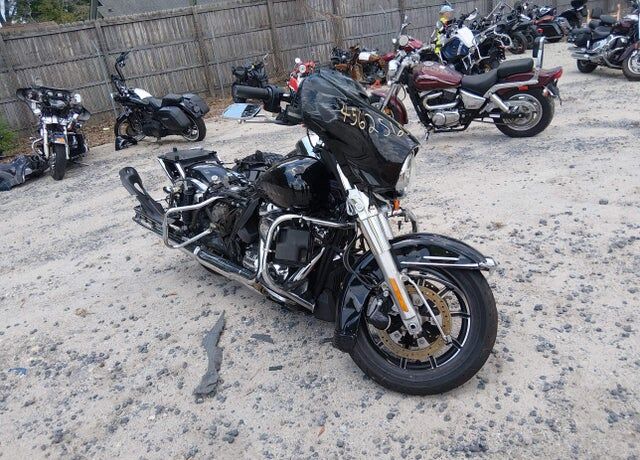 2021 HARLEY DAVIDSON FLHTP / Police Electra Glide