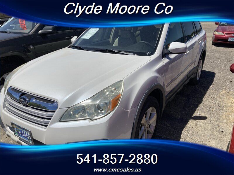 2014 SUBARU Outback