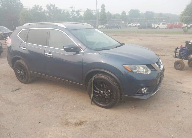 2015 NISSAN Rogue