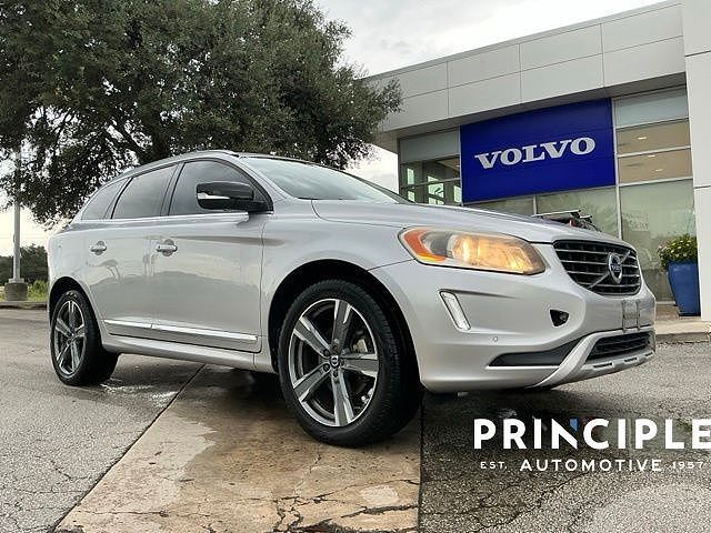 2017 VOLVO XC60