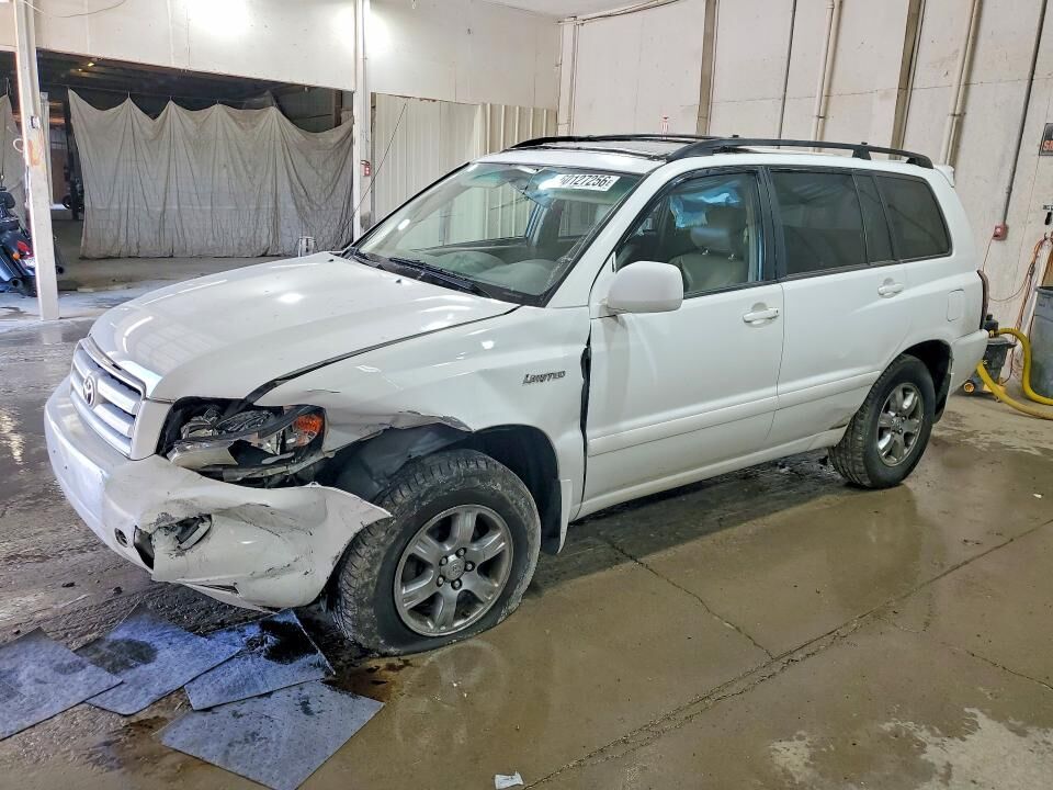 2004 TOYOTA Highlander