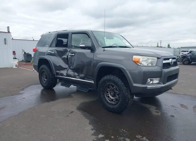 2013 TOYOTA 4-Runner