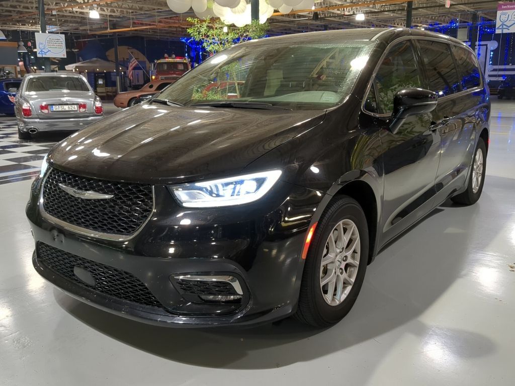 2025 CHRYSLER Pacifica
