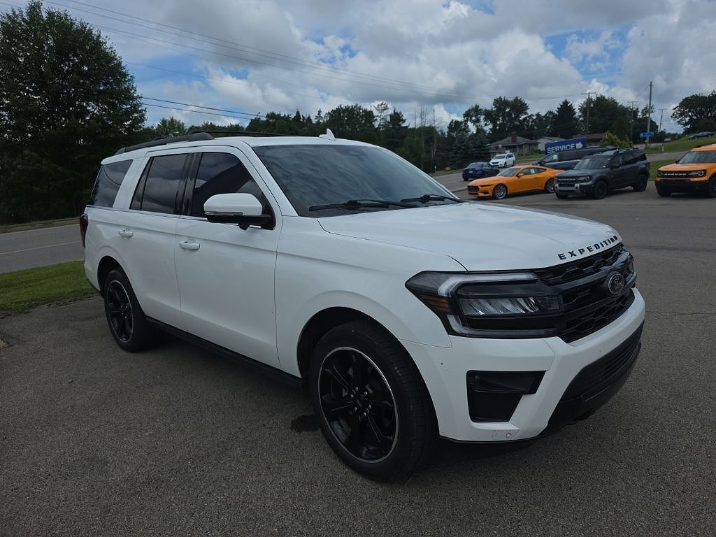 2023 FORD Expedition