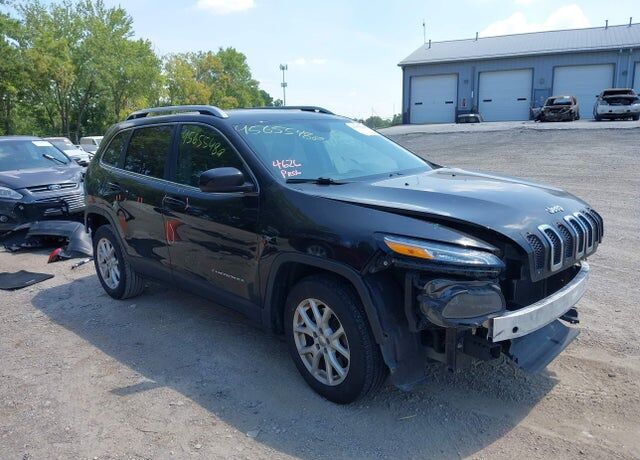 2017 JEEP Cherokee