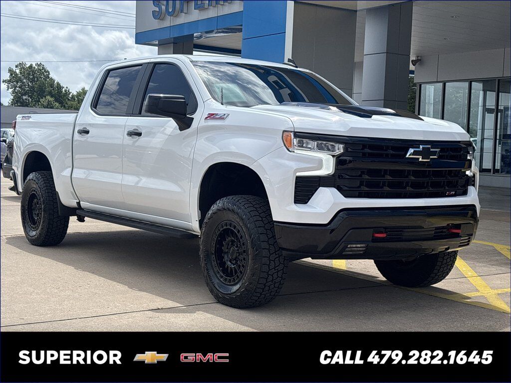 2025 CHEVROLET Silverado