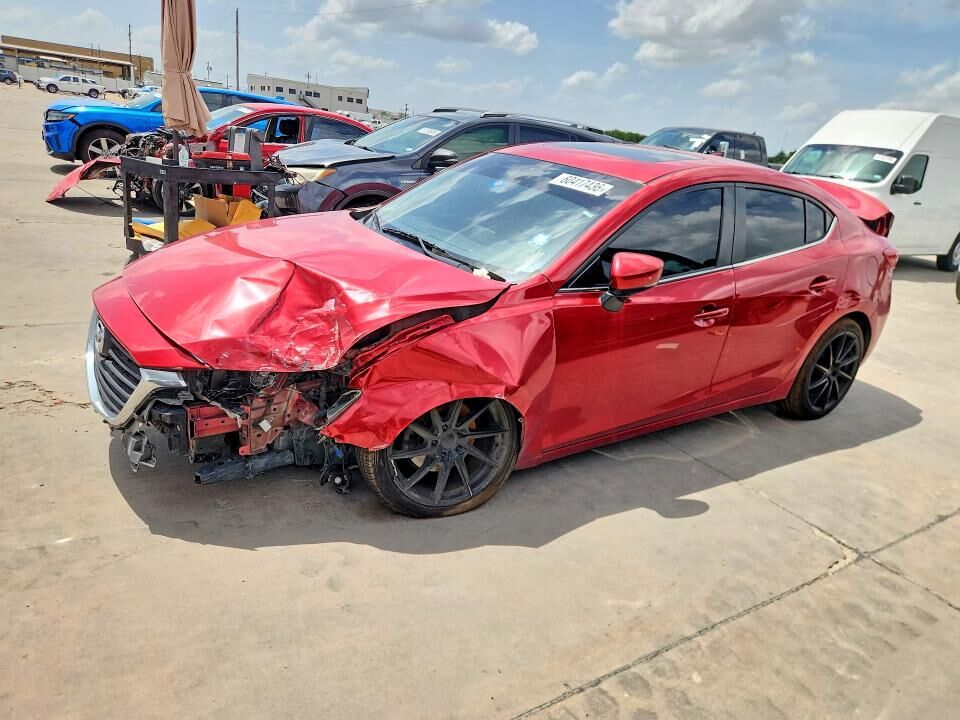 2018 MAZDA Mazda3
