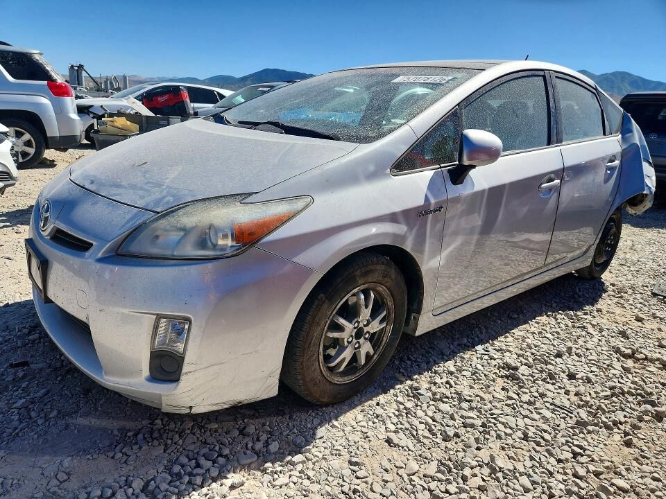 2011 TOYOTA PRIUS