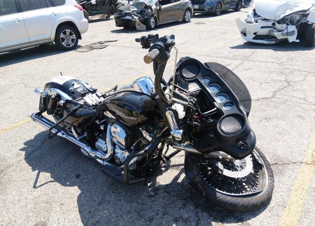 2014 HARLEY DAVIDSON Street Glide