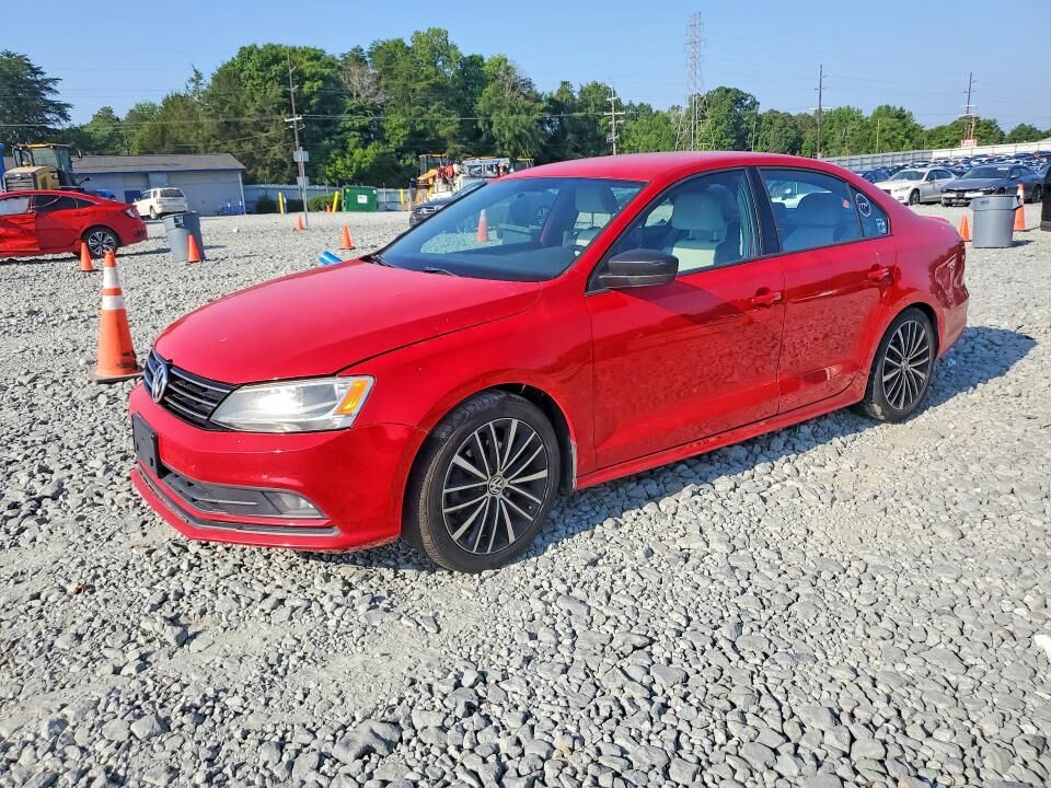 2016 VOLKSWAGEN Jetta