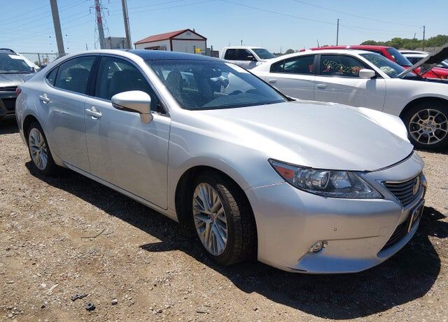 2014 LEXUS ES
